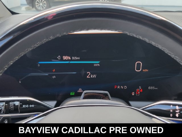 Certified 2027 Cadillac Optiq Luxury RWD image 10