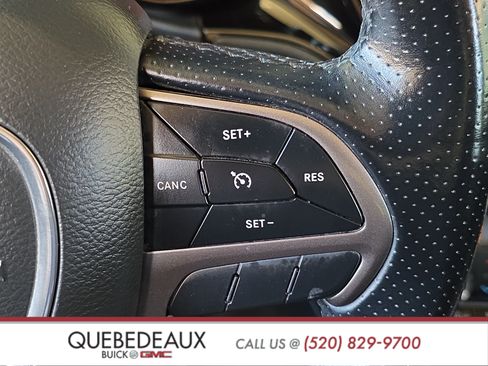 Used 2022 Dodge Durango SXT RWD image 13