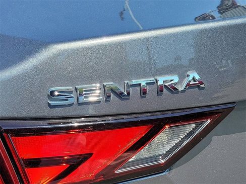 Used 2023 Nissan Sentra SV image 19