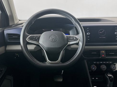 Used 2023 Volkswagen Taos SE FWD image 17