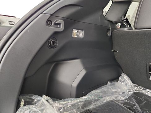 New 2026 Subaru Crosstrek 2.0i Premium image 31