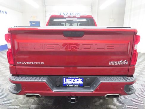 Used 2022 Chevrolet Silverado 1500 High Country w/ Technology Package image 45