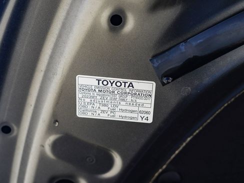 Used 2023 Toyota Mirai XLE w/ Advanced Technology Package image 29