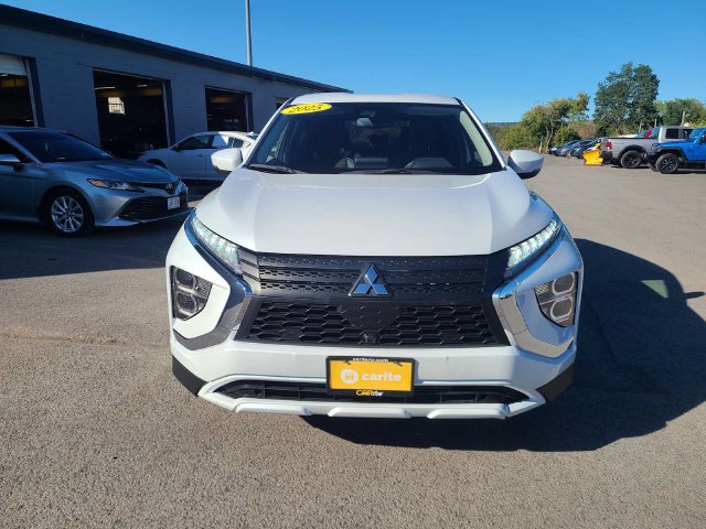 Used 2025 Mitsubishi Eclipse Cross SE AWD/4WD image 2
