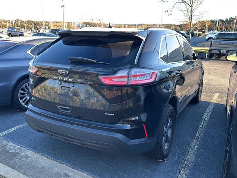 Used 2022 Ford Edge SEL w/ Sport Appearance Package image 6