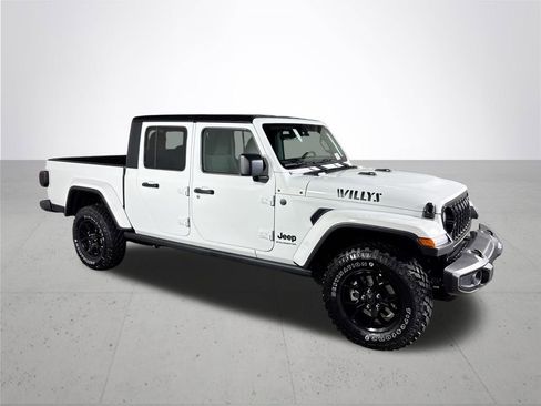 New 2025 Jeep Gladiator Willys image 4