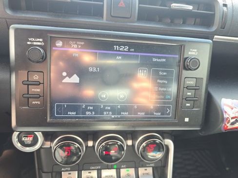 Used 2023 Toyota GR86 image 25