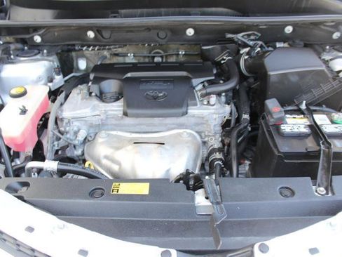 Used 2015 Toyota RAV4 XLE AWD/4WD image 37