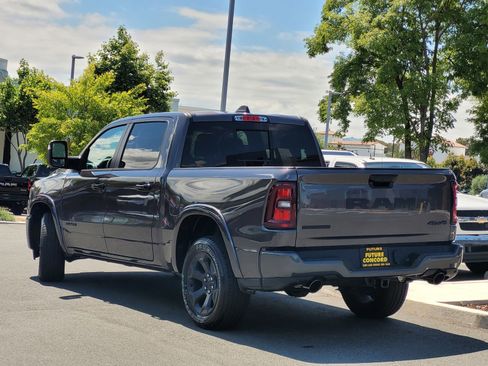 New 2026 RAM 1500 Big Horn AWD/4WD image 5