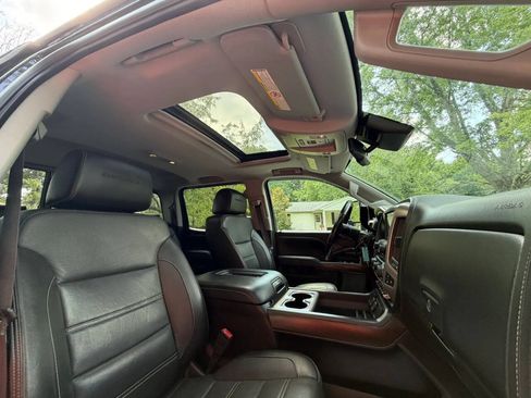 Used 2017 GMC Sierra 3500 Denali w/ Duramax Plus Package AWD/4WD image 29