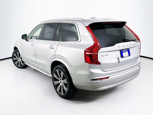 Used 2025 Volvo XC90 T8 Plus w/ Protection Package Premier AWD/4WD image 6