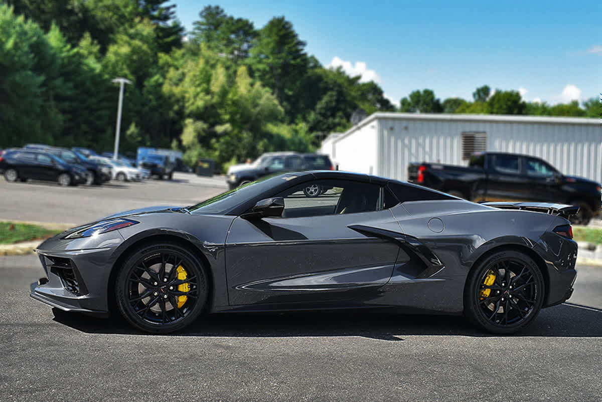 New 2027 Chevrolet Corvette Stingray Convertible w/ Z51 Performance Package RWD image 5