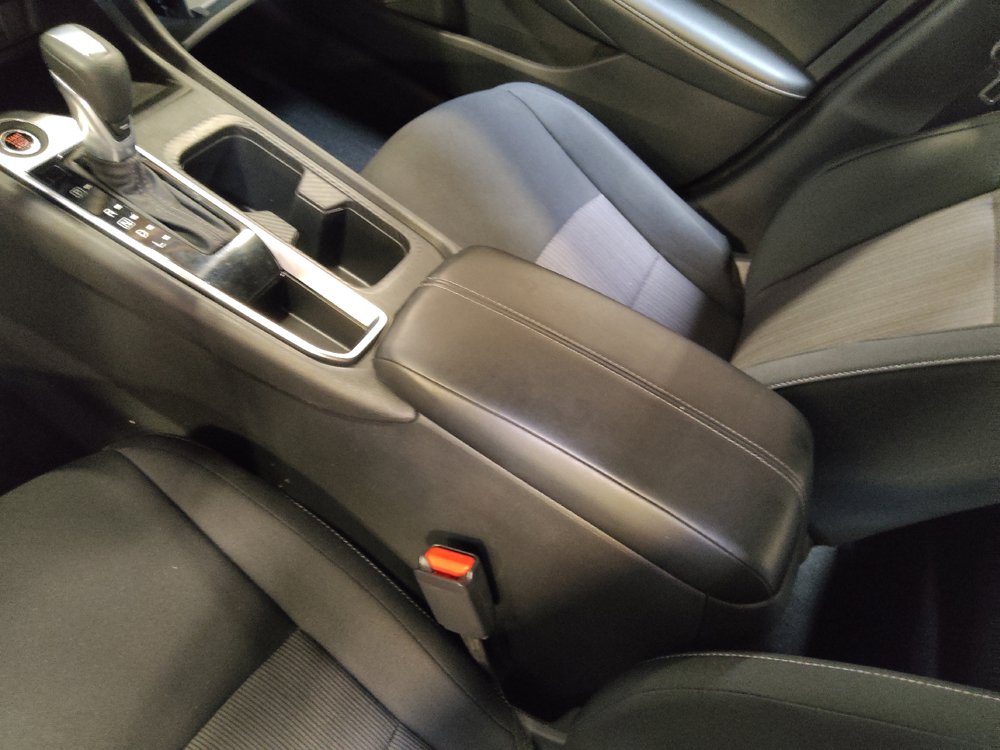 Used 2025 Nissan Sentra SV FWD image 26