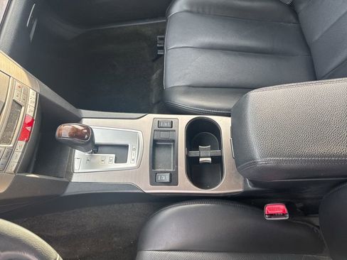 Used 2013 Subaru Legacy 3.6R Limited image 34