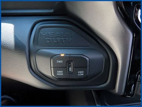 New 2026 RAM 3500 Big Horn AWD/4WD image 22