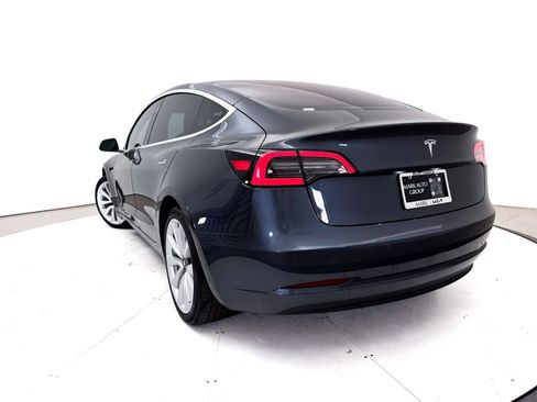 Used 2018 Tesla Model 3 Long Range RWD image 7
