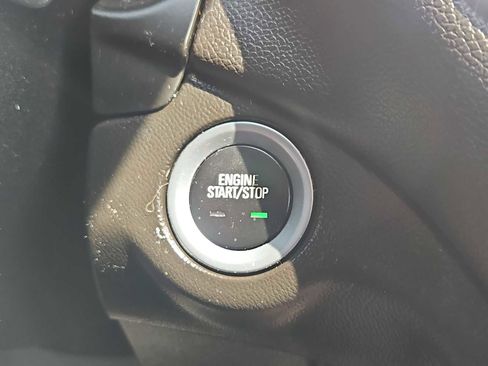 Used 2018 Chevrolet Equinox LT AWD/4WD image 22