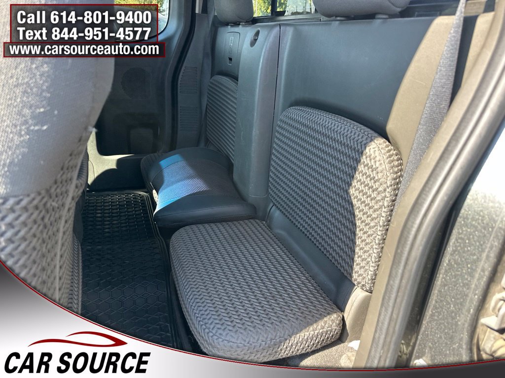 Used 2007 Nissan Frontier LE AWD/4WD image 16