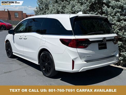 Used 2025 Honda Odyssey Sport-L image 6