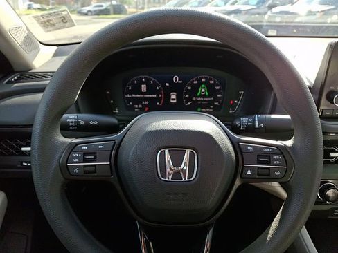 Certified 2023 Honda Accord EX image 20