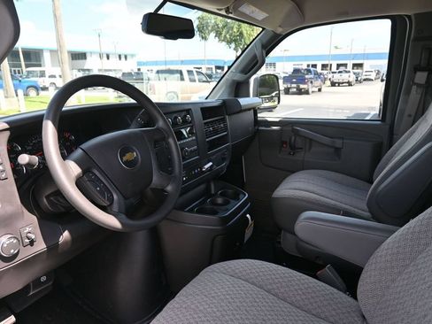 New 2025 Chevrolet Express 3500 LS RWD image 10