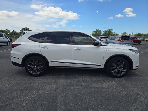 Used 2023 Acura MDX A-Spec AWD/4WD image 3