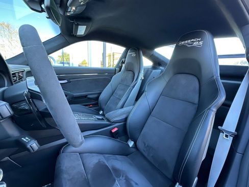 Used 2019 Porsche 911 GT3 RS image 5