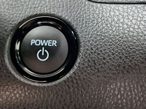Used 2025 Toyota Camry SE w/ Convenience Package FWD image 23