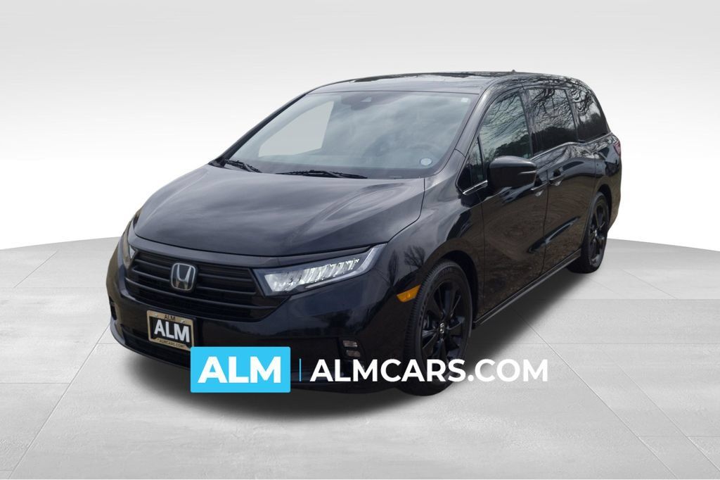 Used 2023 Honda Odyssey Sport image 1