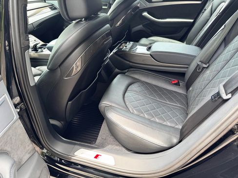 Used 2017 Audi S8 Plus AWD/4WD image 35