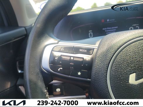 Certified 2023 Kia Sportage EX FWD image 32
