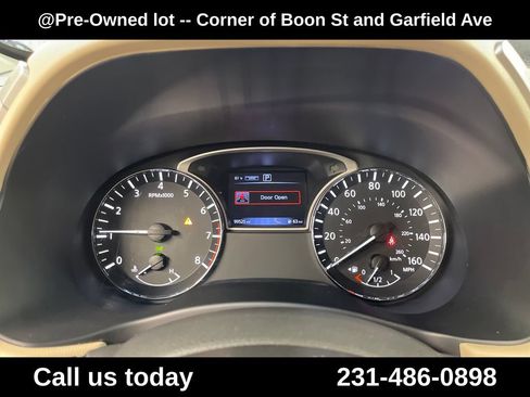 Used 2016 Nissan Pathfinder SL w/ SL Tech Package AWD/4WD image 21