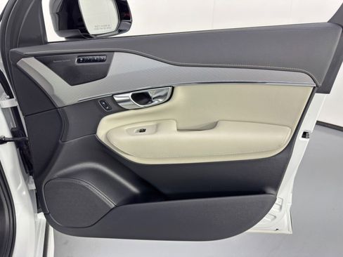 Used 2022 Volvo XC90 T8 R-Design w/ Advanced Package image 49