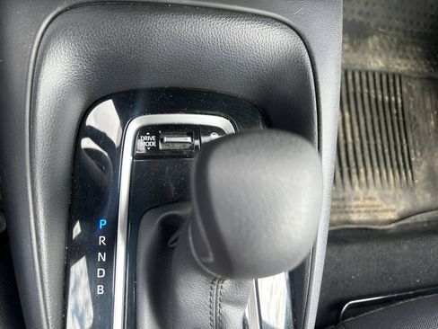 Certified 2024 Toyota Corolla SE FWD image 28