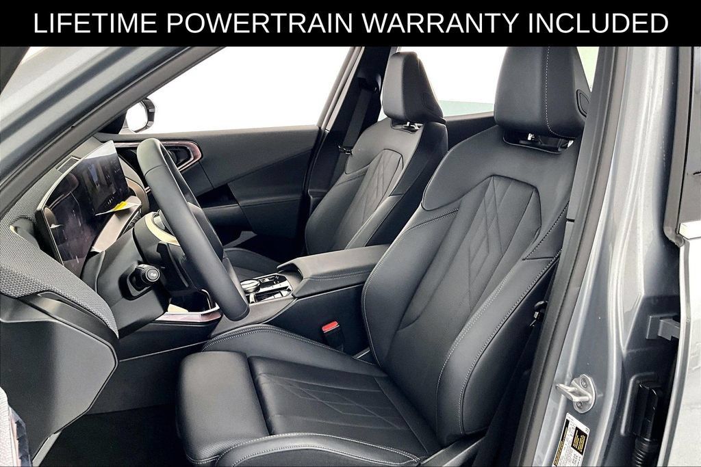 Used 2025 BMW X3 xDrive30i w/ Premium Package AWD/4WD image 32