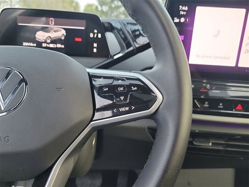 Used 2023 Volkswagen ID.4 S image 21