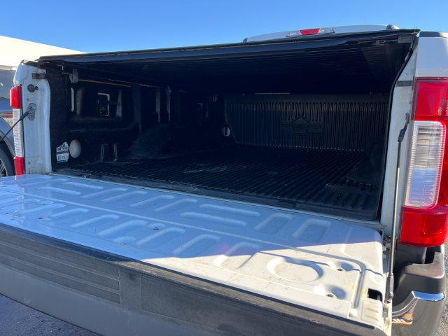 Used 2017 Ford F250 XLT AWD/4WD image 9