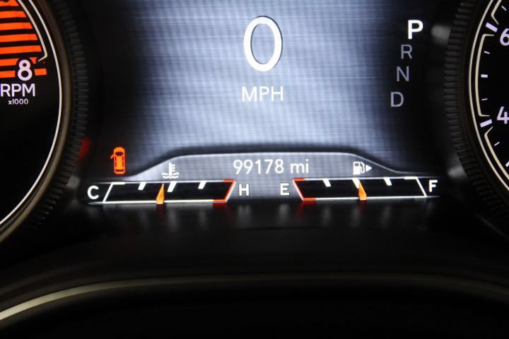 Used 2019 Jeep Cherokee Limited AWD/4WD image 4