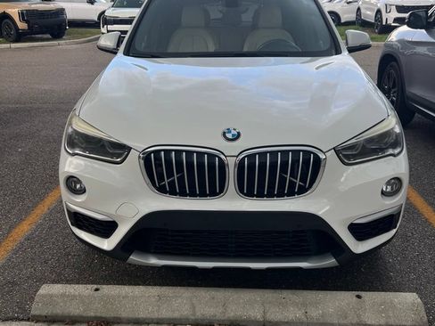 Used 2017 BMW X1 xDrive28i AWD/4WD image 3