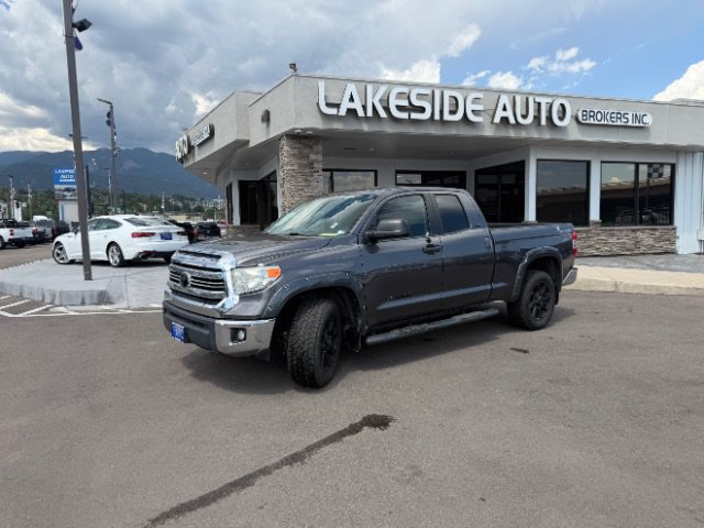 Used 2017 Toyota Tundra SR5 w/ SR5 Upgrade Package RWD image 3