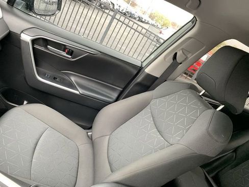 Used 2023 Toyota RAV4 XLE image 29