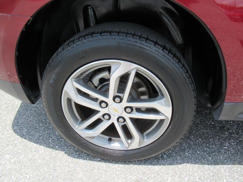 Used 2016 Chevrolet Equinox LTZ w/ Enhanced Convenience Package FWD image 8