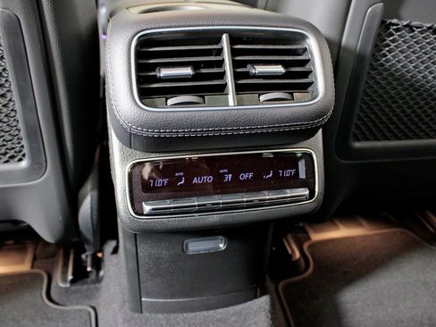 Used 2025 Mercedes-Benz GLS 450 GLS 450 image 29