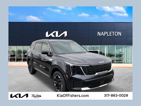 Certified 2025 Kia Sorento S image 1