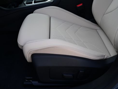 Used 2026 BMW 228i w/ Technology Package image 27