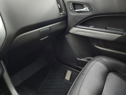 Used 2022 Chevrolet Colorado ZR2 w/ Colorado ZR2 Bison Edition image 12