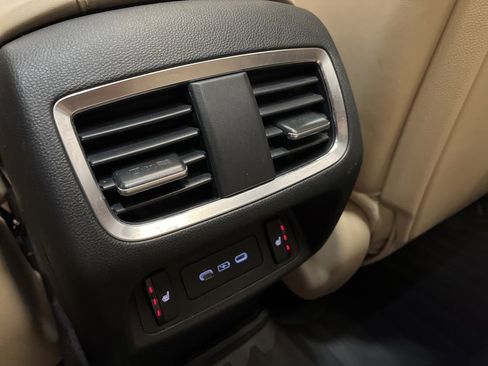 Certified 2024 Acura RDX SH-AWD w/ Advance Package image 19