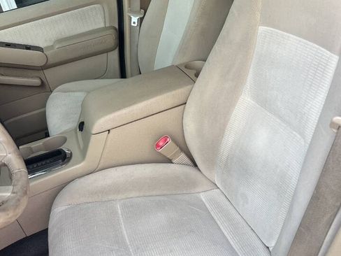 Used 2007 Ford Explorer Sport Trac XLT AWD/4WD image 11