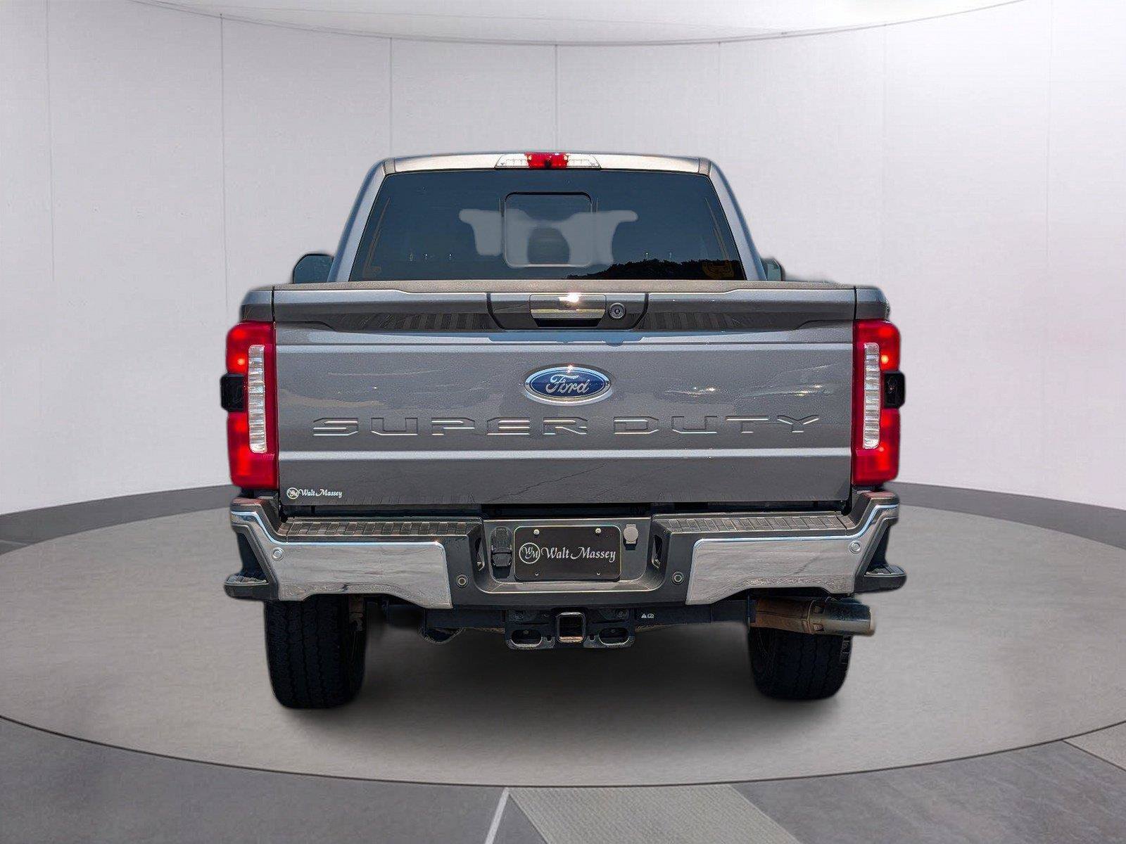 Used 2024 Ford F250 Lariat w/ Lariat Ultimate Package AWD/4WD image 4