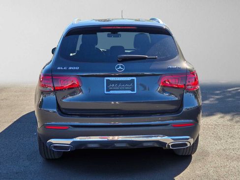 Used 2020 Mercedes-Benz GLC 300 4MATIC image 4